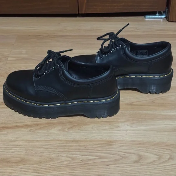 Dr. Martens 8053 QUAD BLACK - Picture 8 of 9